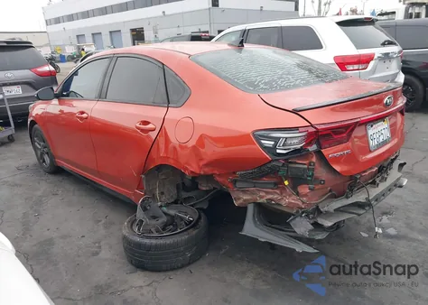 2020 Kia Forte Gt-Line z USA, uszkodzony, nr VIN 3KPF34AD6LE167730